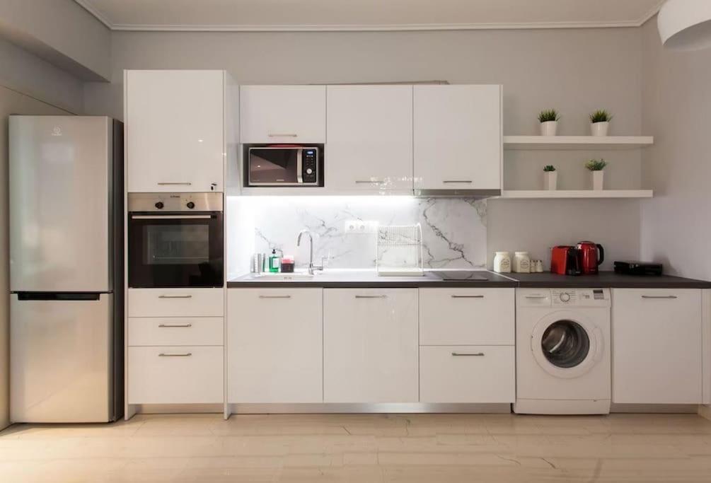 אתונה Koukaki Urban And Cozy Apartment מראה חיצוני תמונה